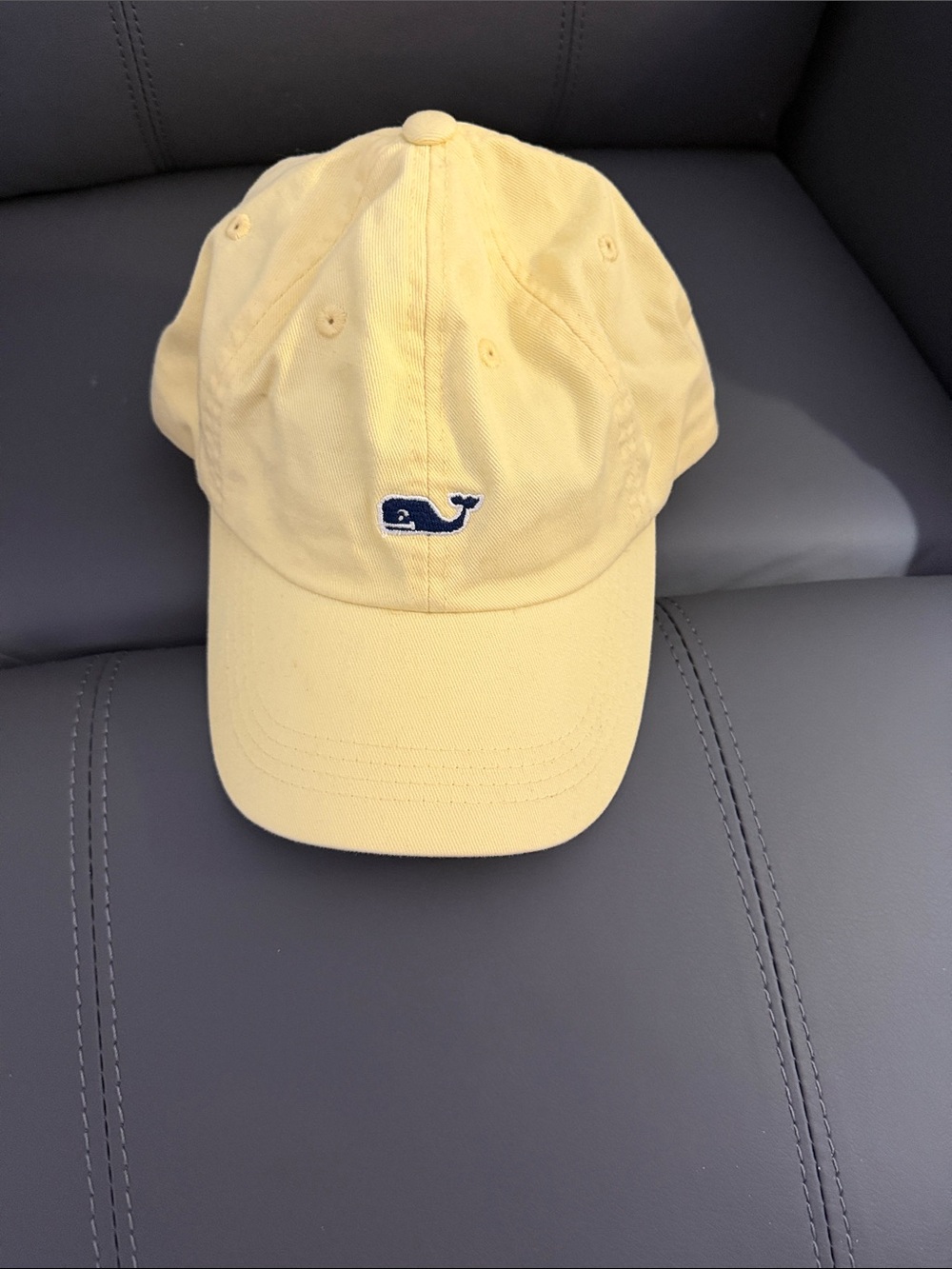 Vineyard Vines hat